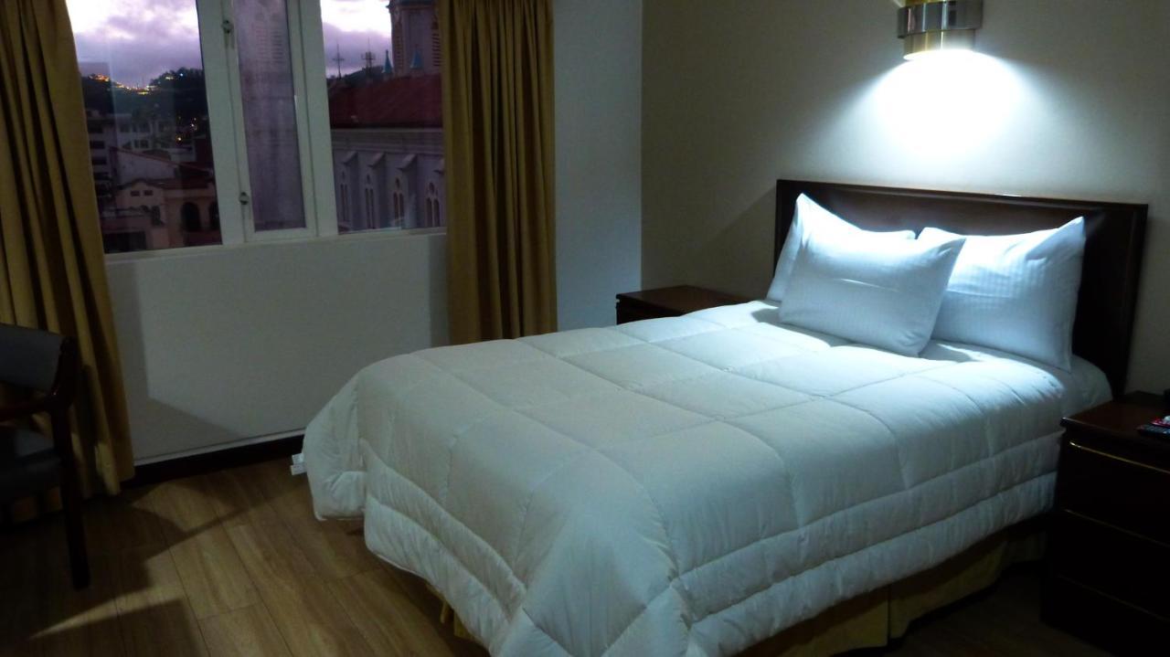 Hotel El Conquistador Куэнка Экстерьер фото