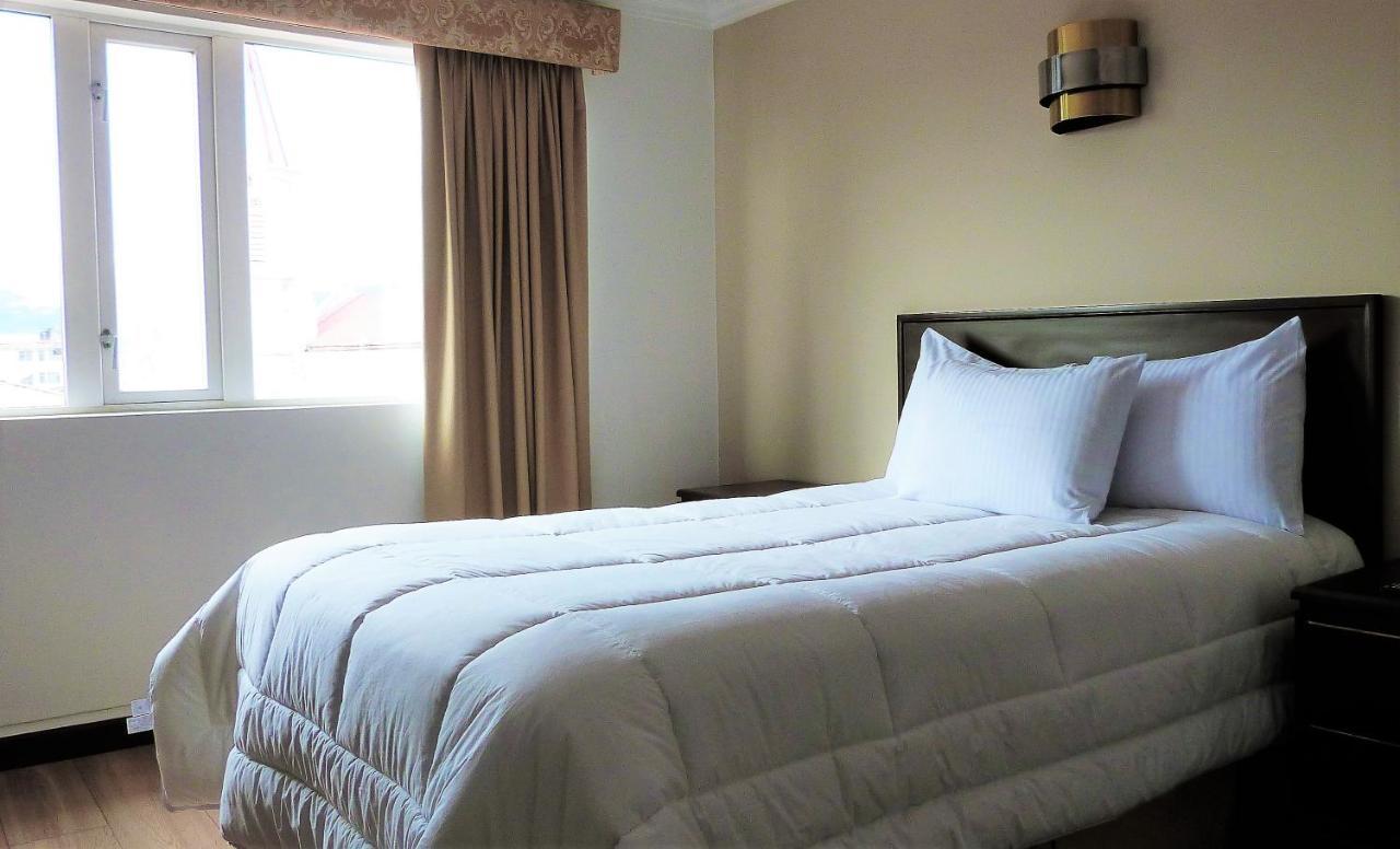Hotel El Conquistador Куэнка Экстерьер фото