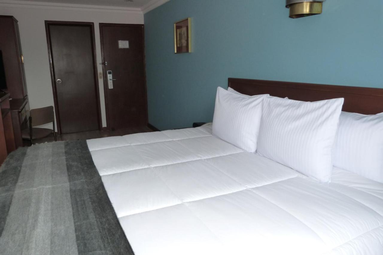 Hotel El Conquistador Куэнка Экстерьер фото