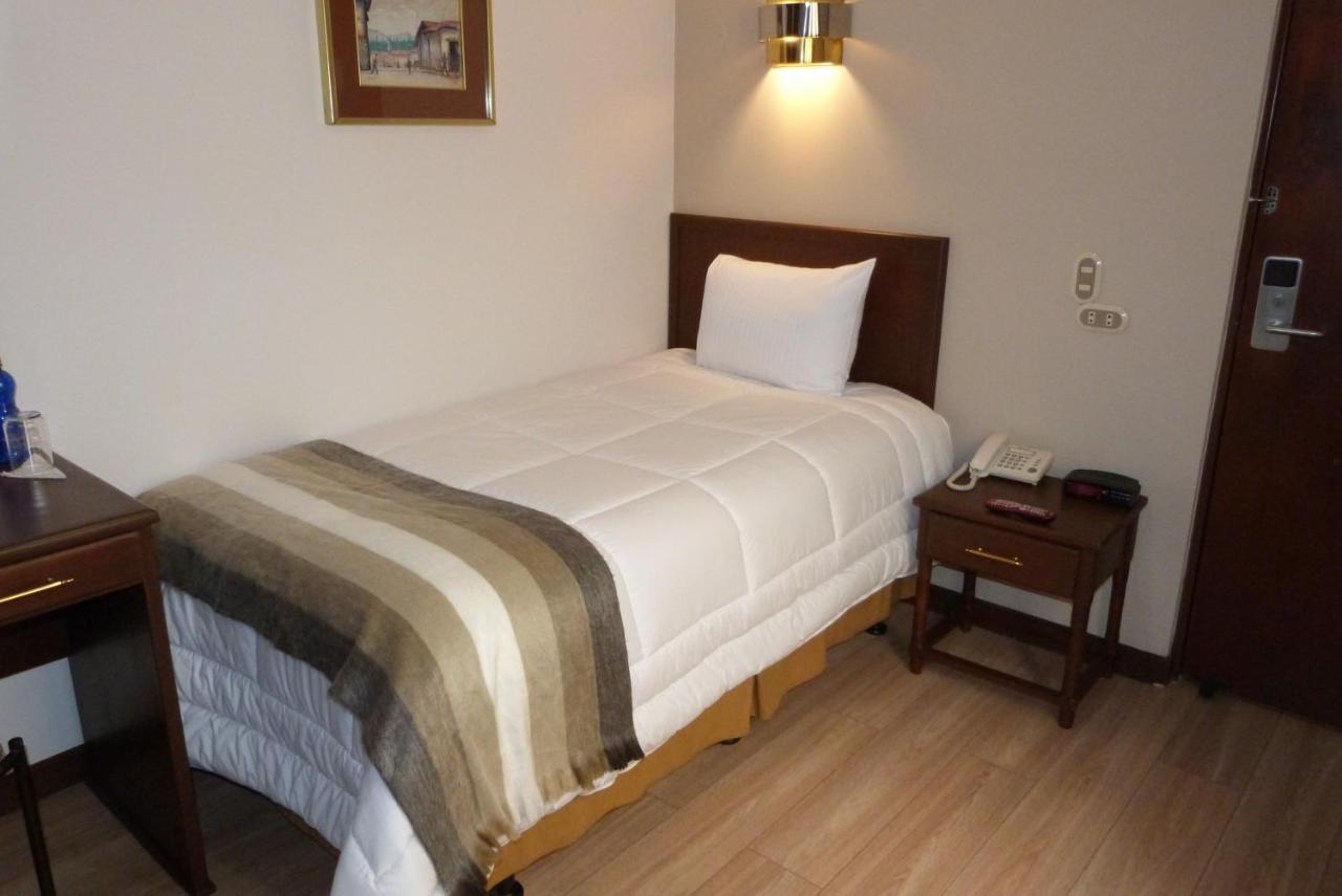 Hotel El Conquistador Куэнка Экстерьер фото