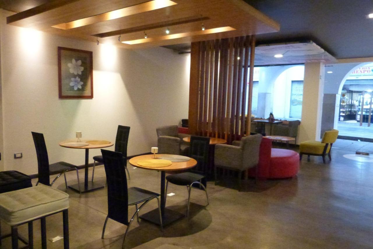 Hotel El Conquistador Куэнка Экстерьер фото